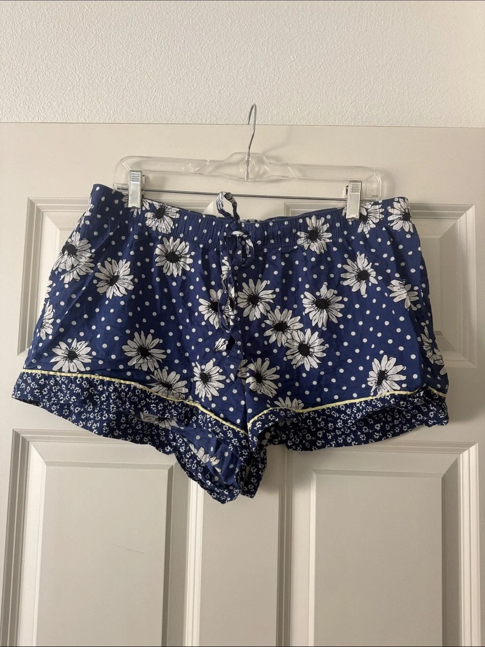 Victoria’s Secret Floral Polka Dot Navy Women's Pajama Short Set size L